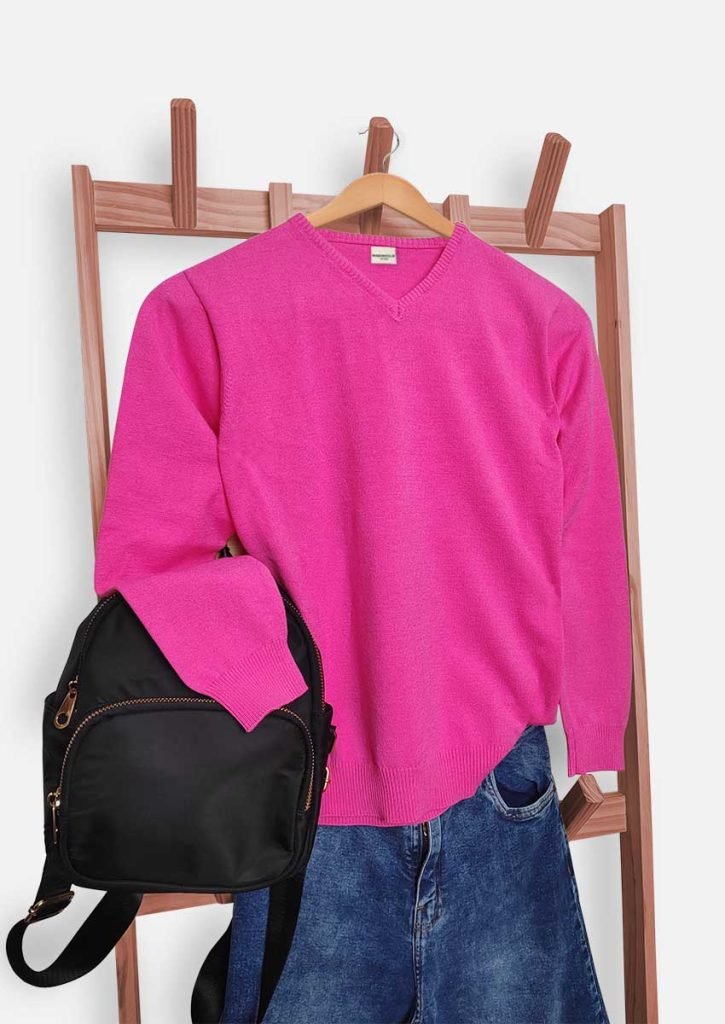 Sweater de mujer con escrote en V fucsia