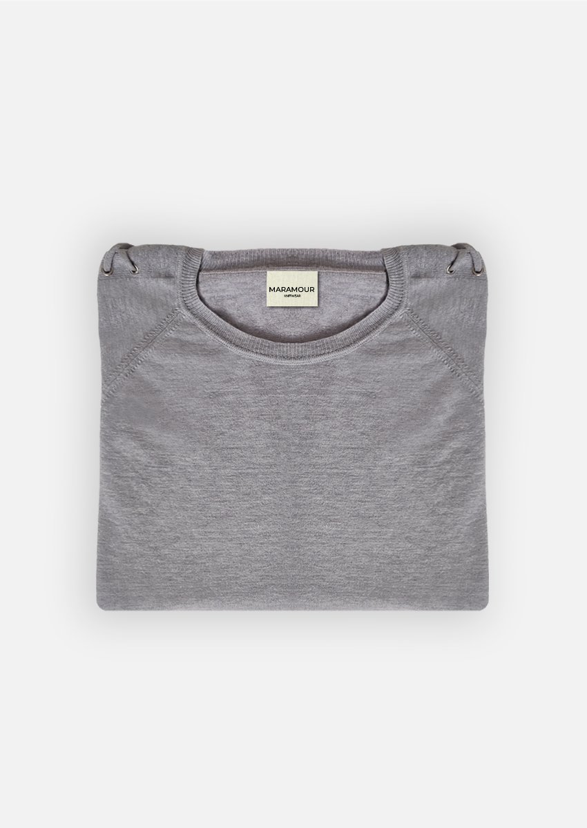 Sweater ojales - Gris - Prenda doblada - Version web v4 Sweater de mujer con ojales gris