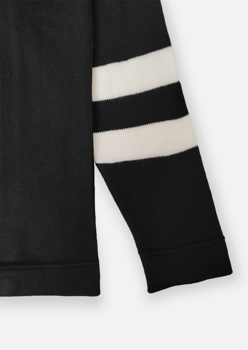 Sweater rayado en mangas negro 1